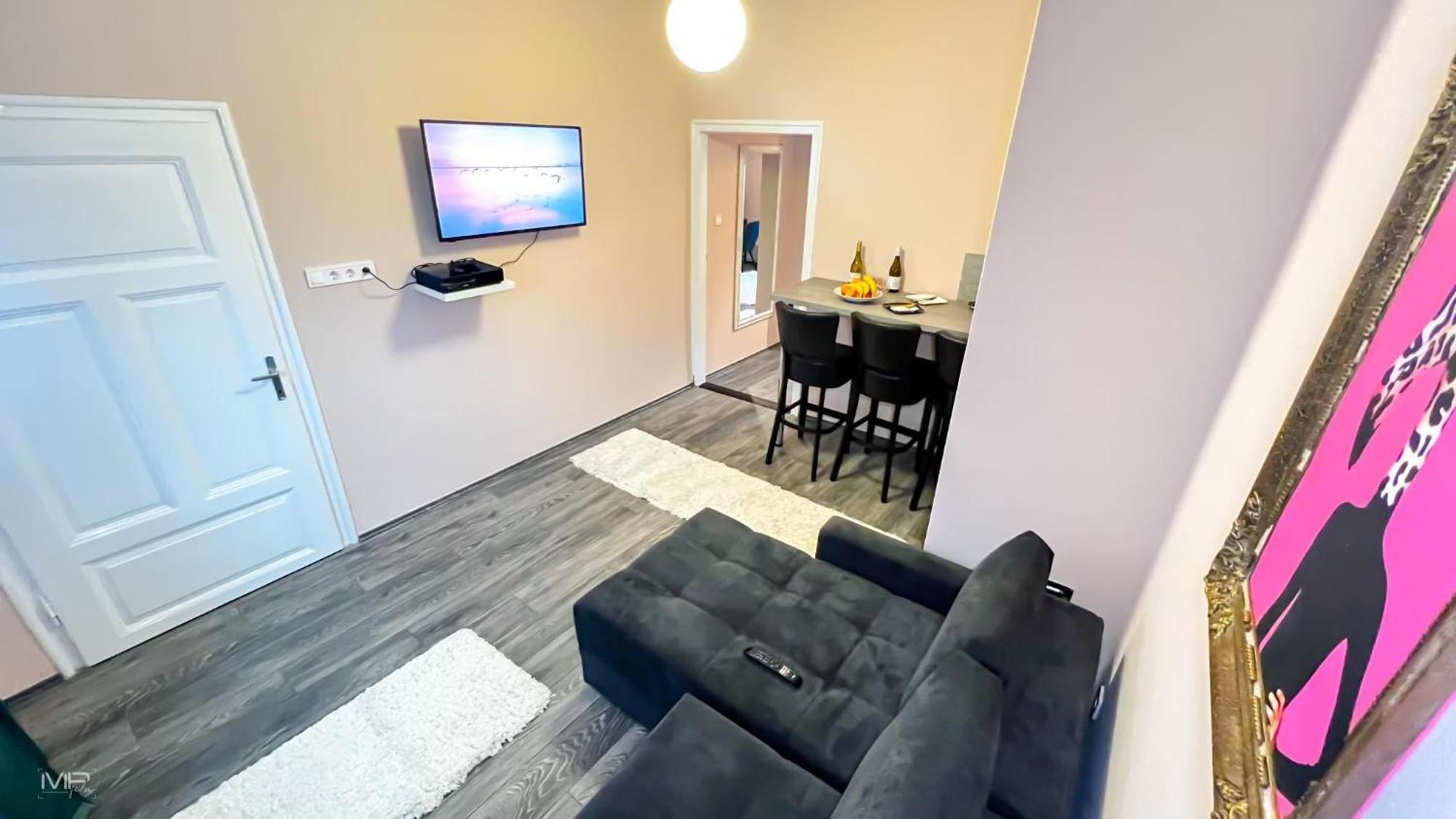 Flamingo Rezidencia Apartman Eger Luaran gambar